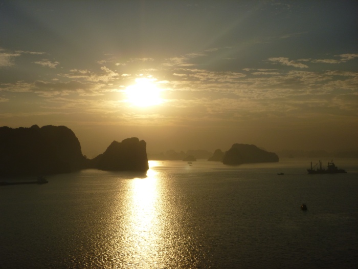 20141218-065716-Vietnam-Halong-Bay-PJ2831.JPG