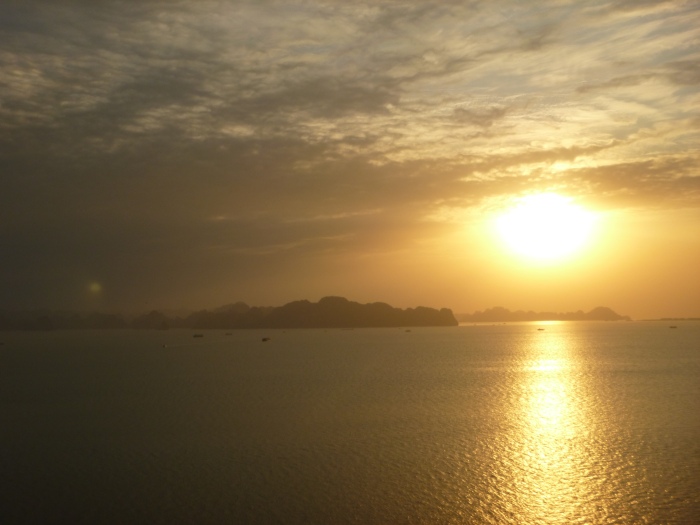 20141218-164438-Halong-Bay-PJ3172.JPG