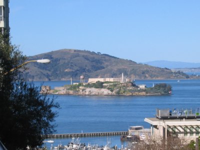 Alcatraz est super cerca.