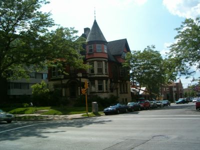 Una casa del (muy elegante) barrio de West Heights.