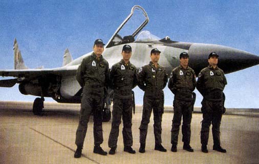 Pilotos peruanos de Mig 29. Foto: Revista Defensa