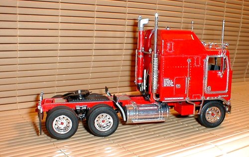 Dans Plastic Model Cars Kenworth COE