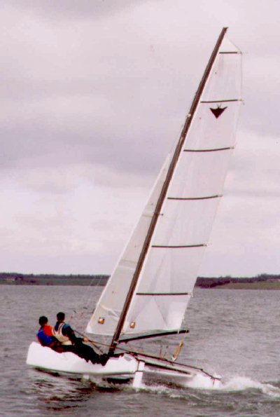 f16 catamaran class