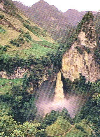 Cascada de La Tajumbina