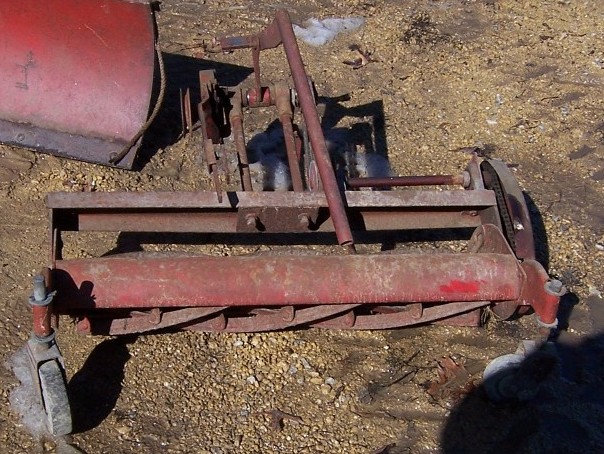 JaTee's Red Shed - Wheel Horse Attachments