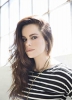 photo Emily Hampshire
