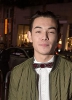 photo Ryan Potter (voz)