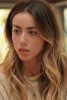 photo Chloe Bennet (voz)
