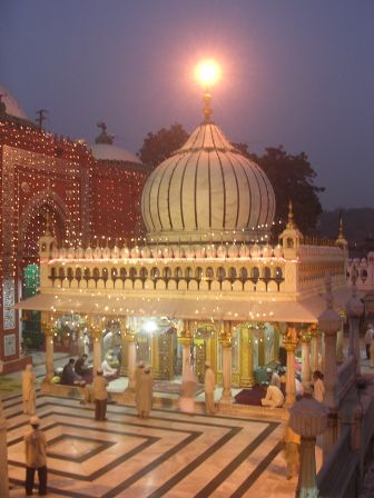 holylife_hazrat_nizamuddin