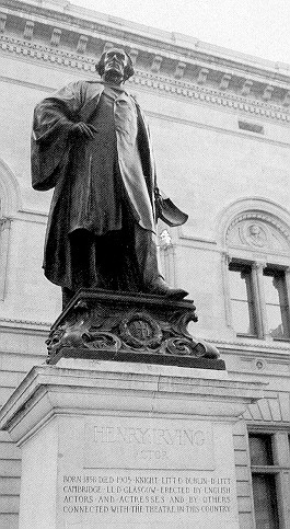 Henry Irving's statue next to the National Portrait Gallery